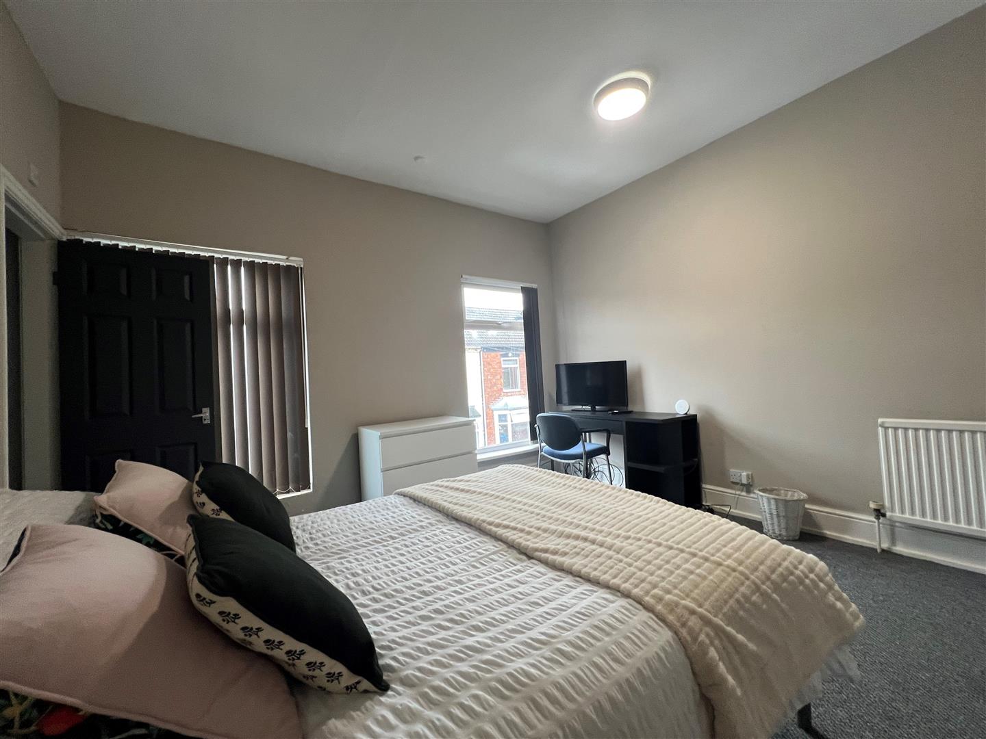 En-suite Student House Share - Vermont Street, Hull photo 3